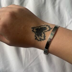 Elegant Silver Women's Bracelet